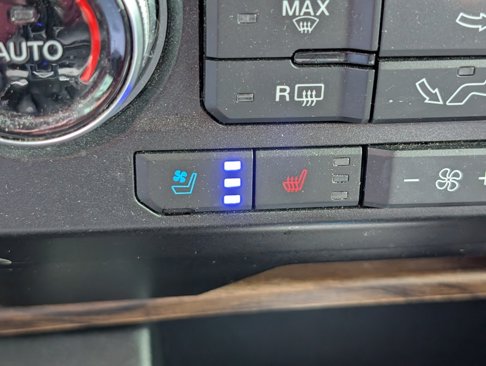 Used 2020 Ford F150 Lariat w/ Equipment Group 502A Luxury image 19