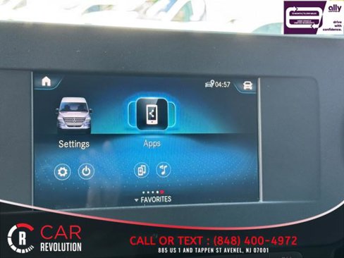 Used 2024 Mercedes-Benz Sprinter 2500 image 25
