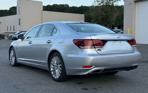 Used 2015 Lexus LS 460 L image 12