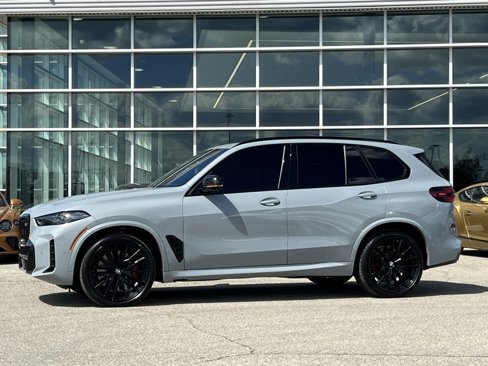 Used 2025 BMW X5 M60i image 7