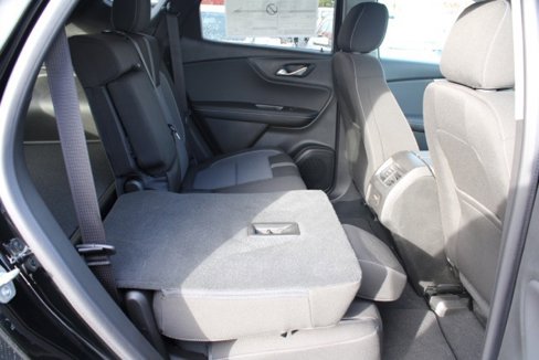 New 2025 Chevrolet Blazer LT w/ Midnight/Sport Edition image 30