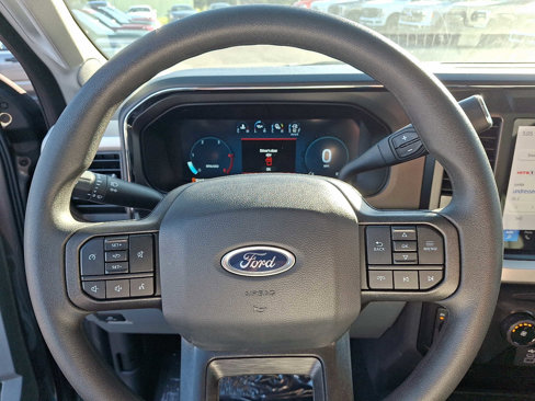 New 2025 Ford F350 XLT w/ Black Appearance Package image 17