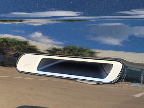 New 2026 BMW i7 eDrive50 w/ Premium Package image 12