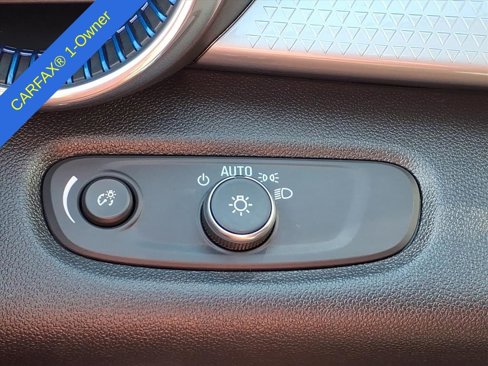 Used 2025 Chevrolet Trax LT image 29