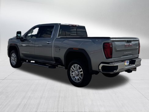 Used 2024 GMC Sierra 2500 SLT w/ SLT Premium Package image 5