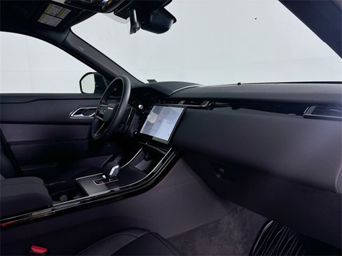 Used 2026 Land Rover Range Rover Velar S image 29