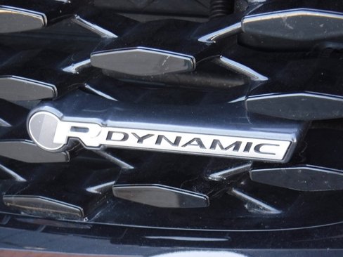 Used 2025 Jaguar F-PACE R-Dynamic S image 8