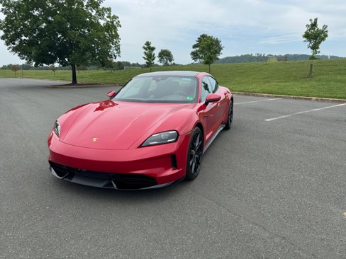 New 2025 Porsche Taycan GTS image 1