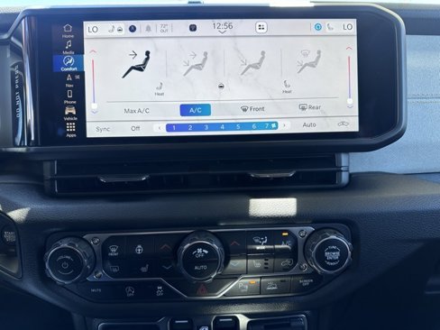 New 2025 Jeep Gladiator Willys image 20