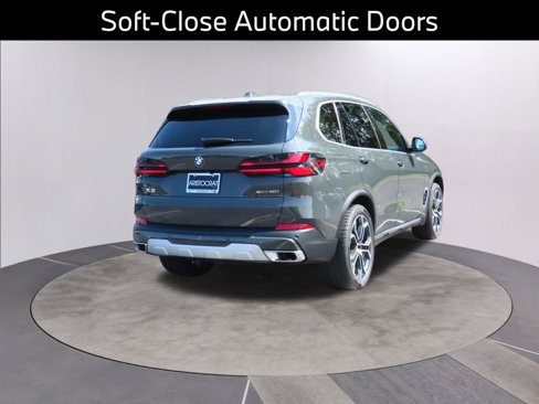 New 2026 BMW X5 xDrive40i w/ Executive Package image 9