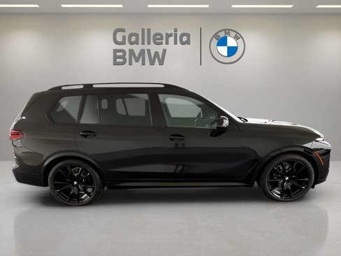 Used 2026 BMW X7 xDrive40i w/ M Sport Package image 7