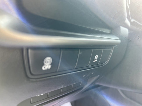 Used 2023 MAZDA MAZDA3 s image 13