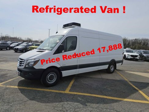 Used 2014 Freightliner Sprinter 2500 image 1
