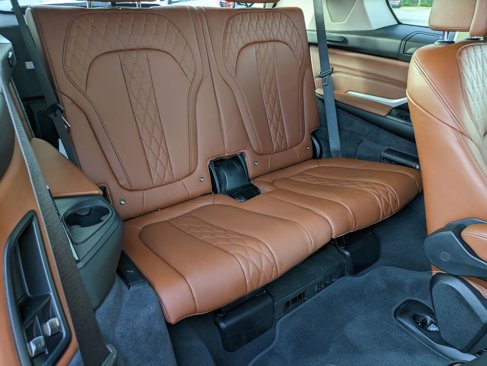 Used 2023 BMW X7 xDrive40i w/ Premium Package image 31