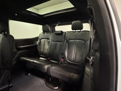 Used 2024 Jeep Wagoneer Series II w/ Convenience Group I image 49