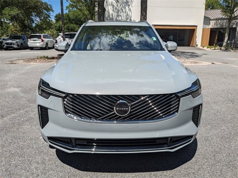 New 2026 Volvo XC90 B5 Plus image 9