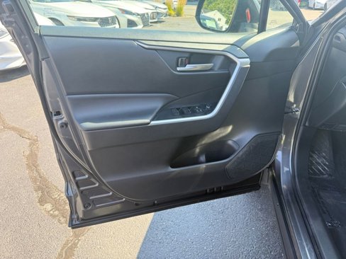 Used 2024 Toyota RAV4 XLE image 22