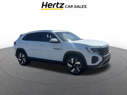 Used 2024 Volkswagen Atlas Cross Sport SE image 1