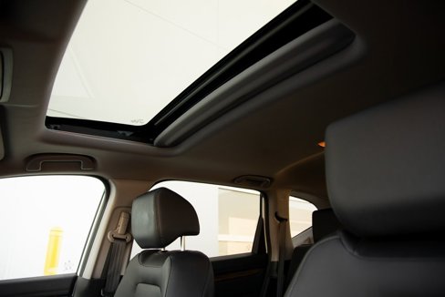 Used 2020 Honda CR-V Touring image 12