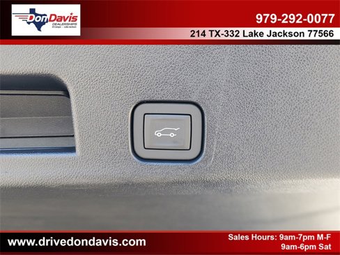 New 2026 Buick Enclave Sport Touring w/ Power Package image 8