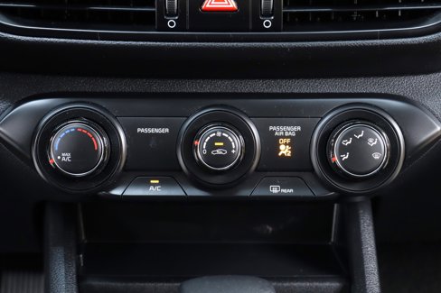 Used 2020 Kia Forte LXS image 13
