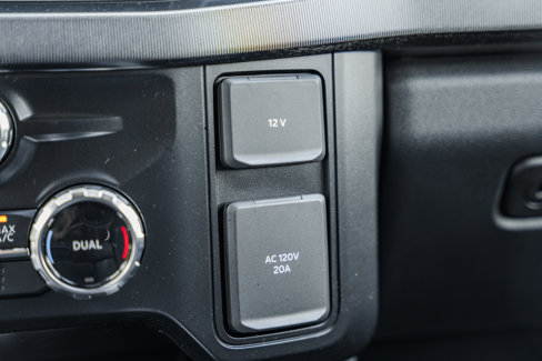 New 2025 Ford F350 Platinum w/ Tremor Off-Road Package image 30