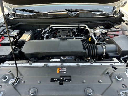 New 2026 Chevrolet Colorado ZR2 w/ Technology Package image 29