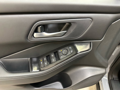 New 2026 Nissan Rogue SV image 19