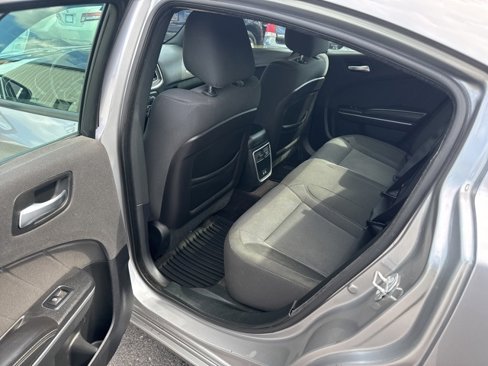 Used 2018 Dodge Charger R/T image 28