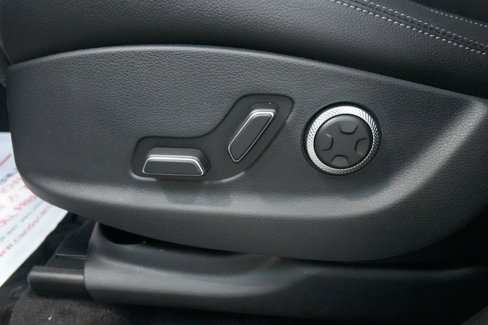 New 2026 Genesis GV70 2.5T Select image 23