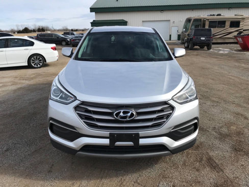 Used 2018 Hyundai Santa Fe Sport image 2