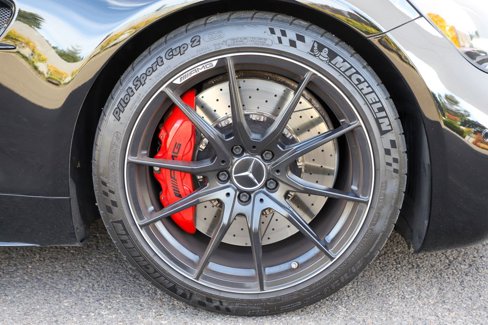 Used 2018 Mercedes-Benz AMG GT R image 22