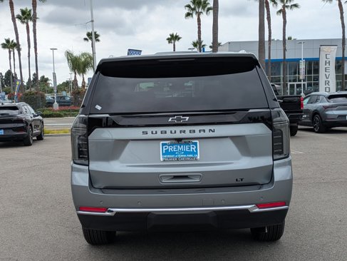 New 2026 Chevrolet Suburban LT image 4