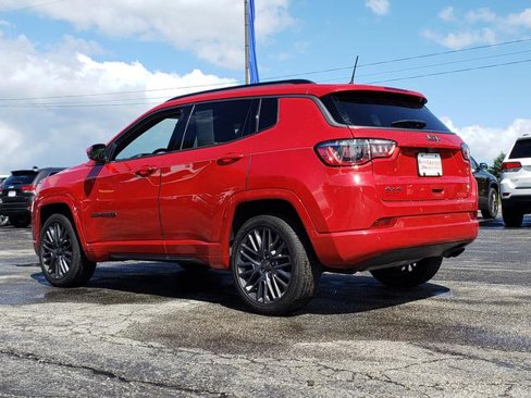 Used 2022 Jeep Compass Limited image 5