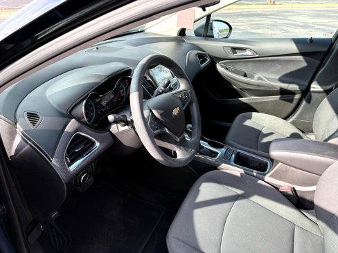 Used 2018 Chevrolet Cruze LT image 22