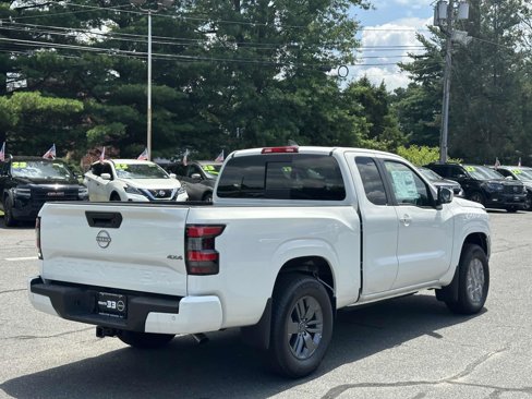 Used 2025 Nissan Frontier SV w/ SV Convenience Package image 5