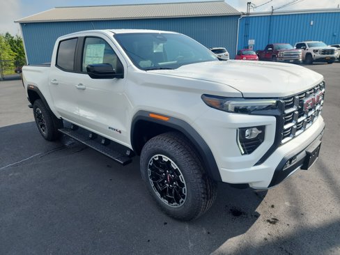 New 2026 GMC Canyon AT4 image 2