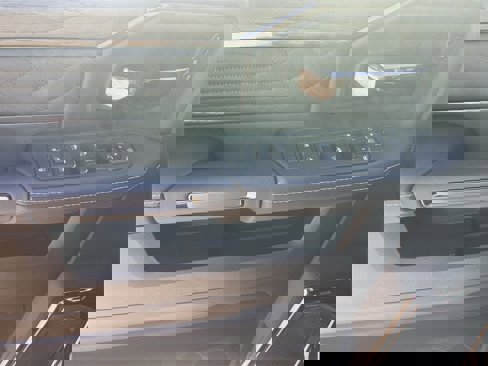 New 2025 RAM 2500 Limited image 13