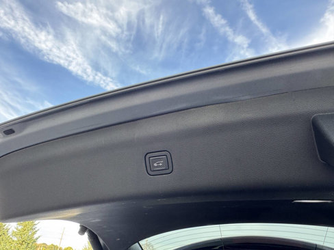 Used 2024 Buick Enclave Premium image 6