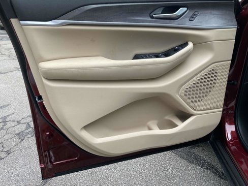 New 2025 Jeep Grand Cherokee Limited image 17
