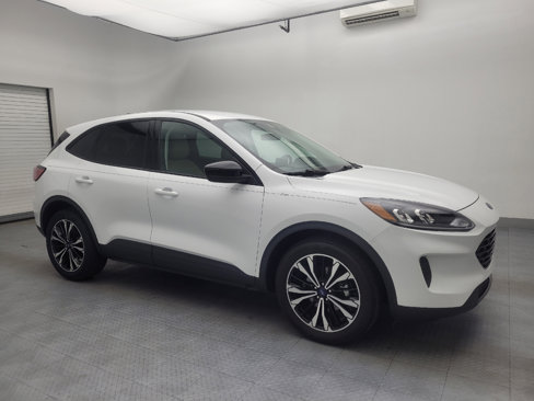 Used 2022 Ford Escape SE w/ SE Sport Appearance Package image 11