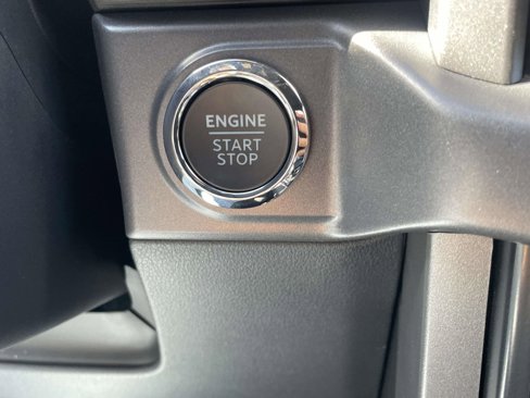 New 2025 Ford F150 XLT image 16
