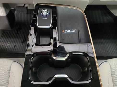 New 2026 Buick Enclave Avenir w/ LPO, Floor Liner Package image 23