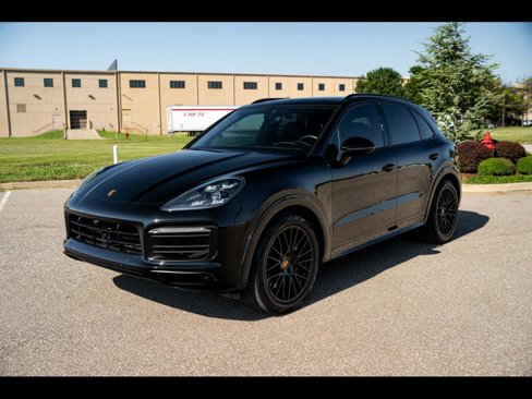 Used 2021 Porsche Cayenne GTS image 1