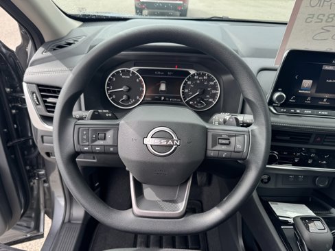 New 2026 Nissan Rogue S image 15