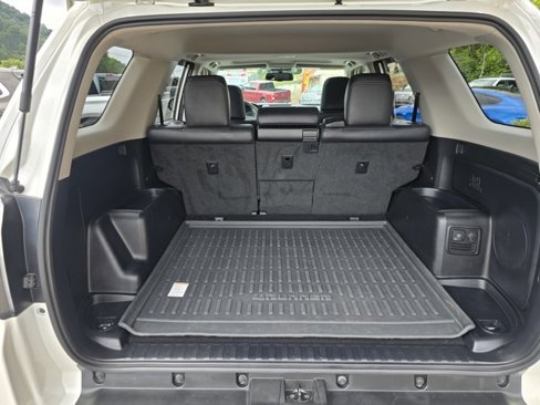 Used 2018 Toyota 4Runner Limited image 17