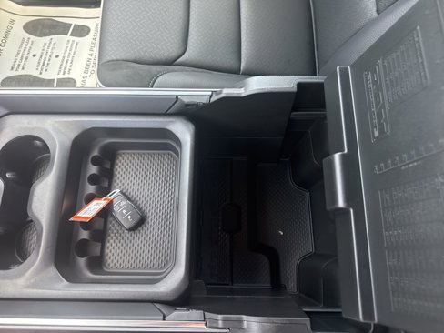 New 2026 RAM 1500 Laramie w/ Sport Appearance Package image 33
