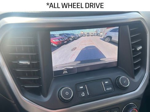 Used 2021 GMC Acadia AT4 image 9