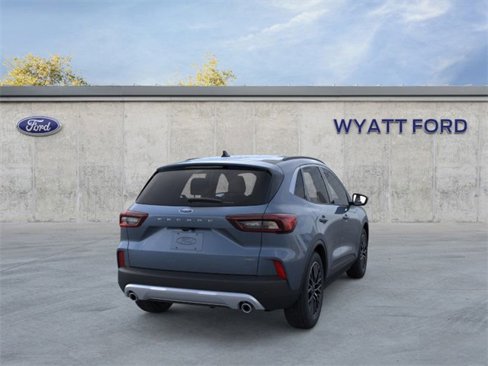 New 2025 Ford Escape SE image 8