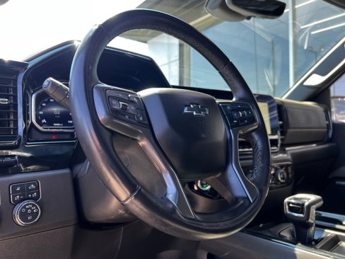 Used 2023 Chevrolet Silverado 1500 ZR2 w/ Technology Package image 40